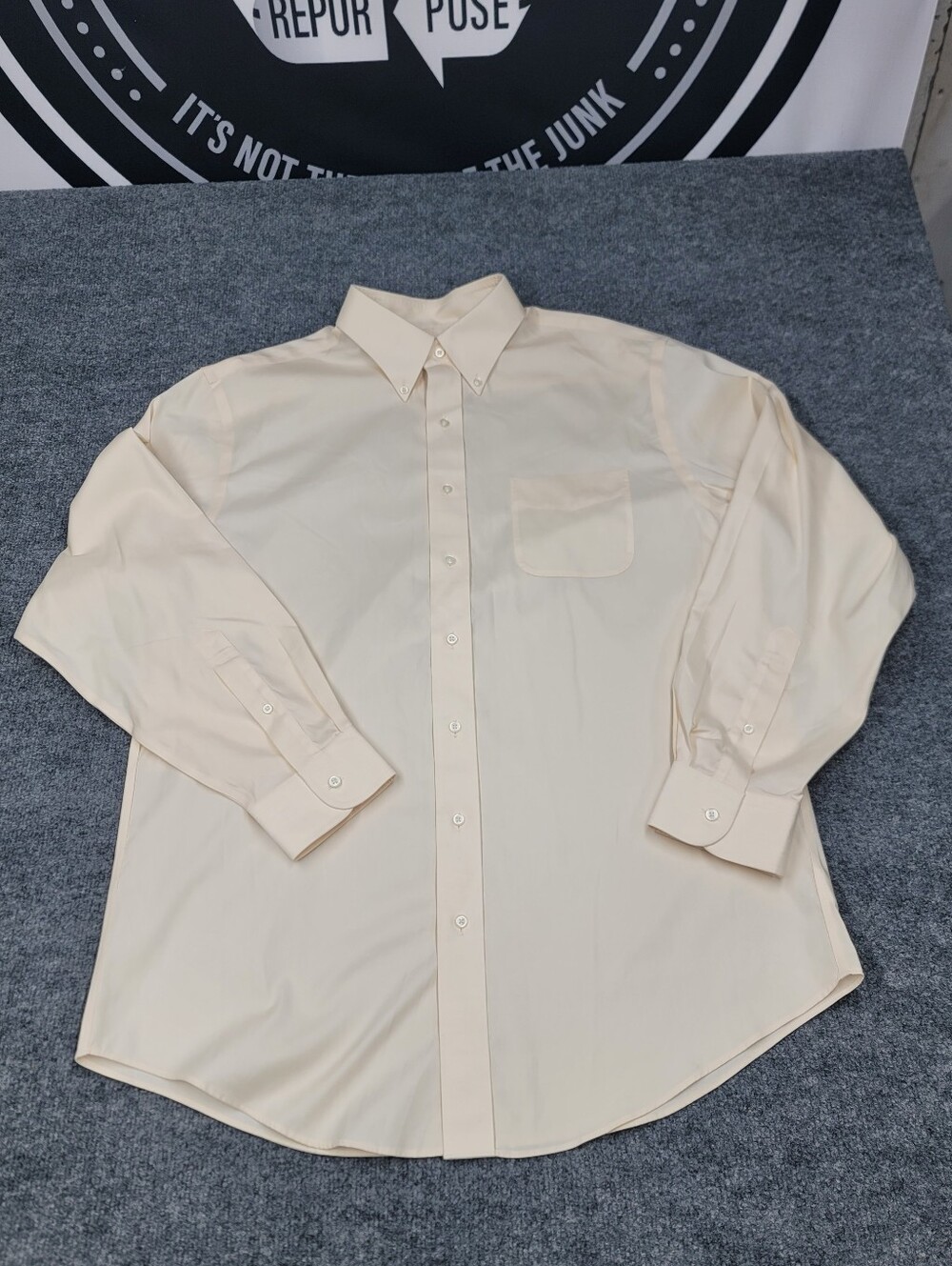 Jos. A. Bank Traveler Traditional Tailored Pale Yellow Dress Shirt Mens 17-35